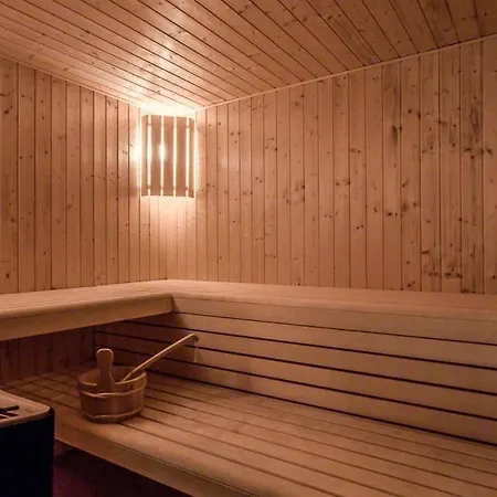 4 Villa-with-pool Prázdninový dům Amlach (Lienz)